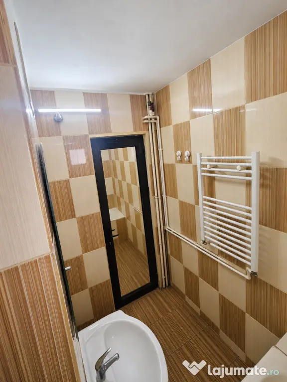 Vânzare apartament 3 camere, Oltenița