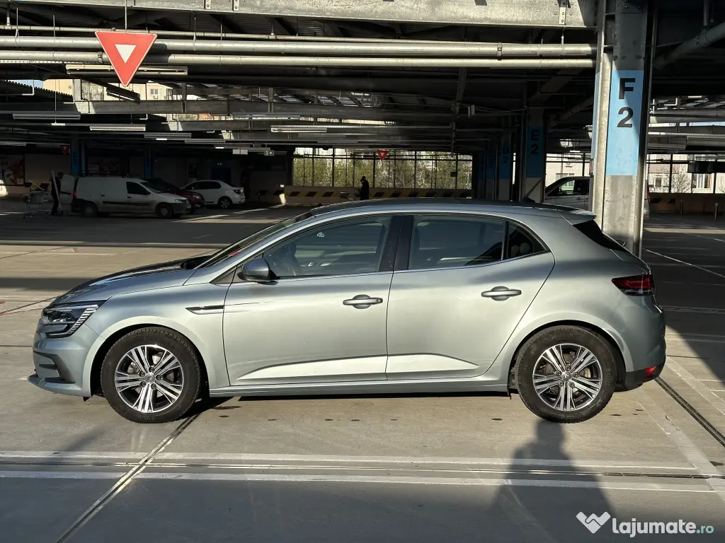 Renault Megane TCE 140 Techno