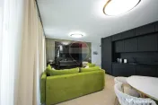 De vânzare apartament cu 3 camere - Prima Arena 