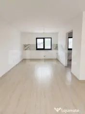 CASA INDIVIDUALA DE VANZARE CARTIERUL IZVOR pe parter.