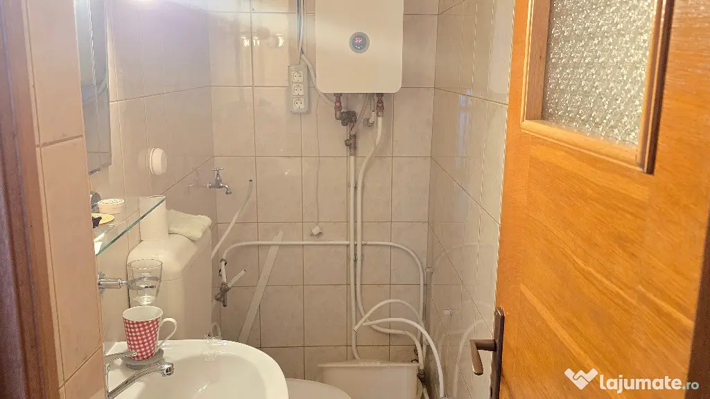 Vand apartament 3 camere decomandat GARAJ, boxa, Deva, M. Dalas, et 2