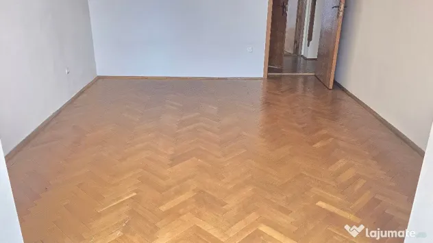 Vand apartament 3 camere decomandat GARAJ, boxa, Deva, M. Dalas, et 2