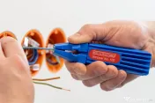 Weicon 100 Dezizolator Multifunctional Multi Stripper 