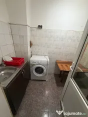Garsoniera,zona Dallas,etaj 1 