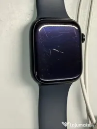 Apple Watch 8 GPS 