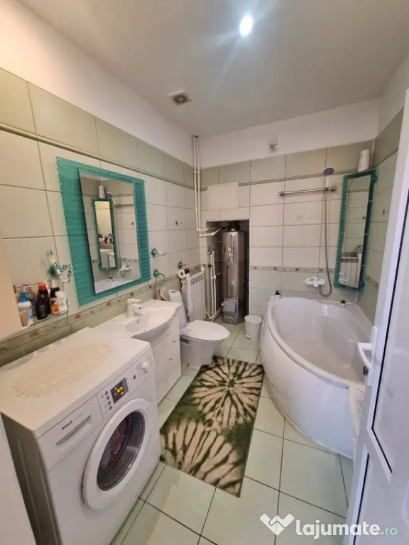 Casa individuala, 700mp teren, zona centrala Arbore, Radauti