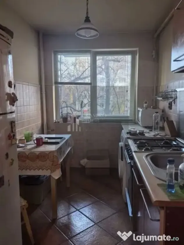 Apartament 2 camere Alexandru Obregia / Emil Racovita
