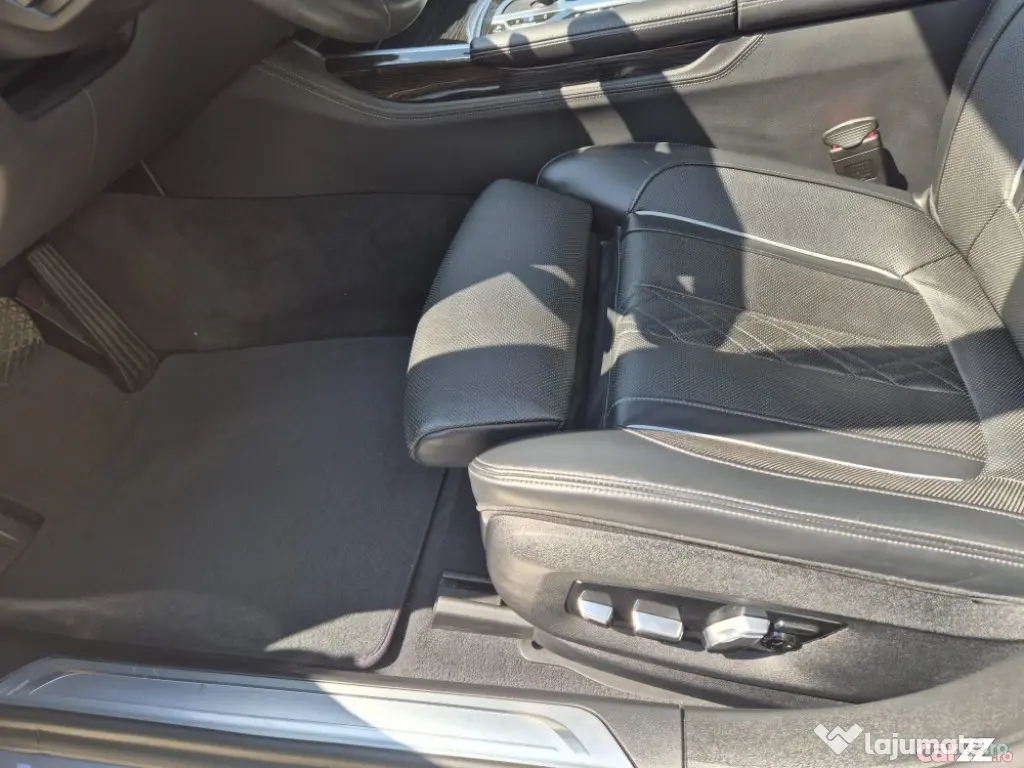 BMW 730d xDrive - unic proprietar
