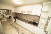 Apartament 3 camere 115 mp Zona Garii