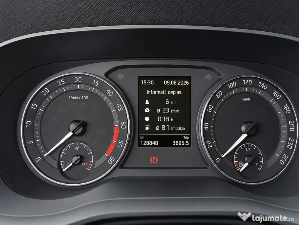 SKODA Octavia Berlina 2.0 TDI DSG Ambition culoare albastra