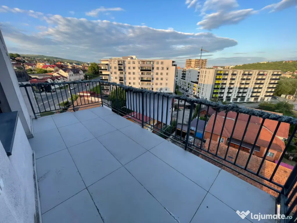 Apartament 3 camere semidecomadat ,67mp | Zona Calea Baciu