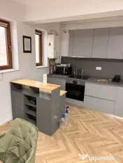 Apartament de vanzare , semidecomandat 50,mp ,2 camere Flore 
