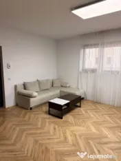 Apartament de vanzare , semidecomandat 50,mp ,2 camere Flore 