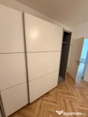 Apartament de vanzare , semidecomandat 50,mp ,2 camere Flore 