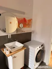 Apartament de vanzare , semidecomandat 50,mp ,2 camere Flore 