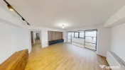 Apartament cu 4 camere, 95mp, in zona Zorilor