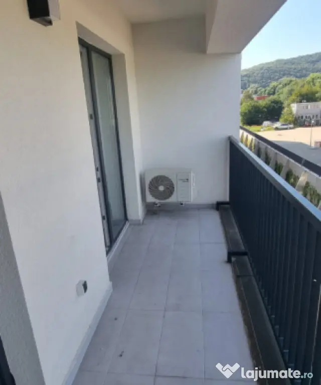 Apartament 2 camere 53mp, 7 mp balcon, parcare inclusa, zona