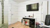 COLOSSEUM: Apartament 3 Camere 2 Bai Balcon Beci Parcare Garii 