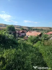 Poveste de vis lângă Cheia — teren cu casă bătrâneasc 