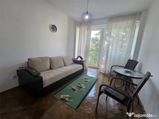 2 camere Universitate