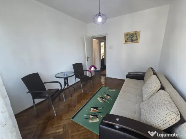 2 camere Universitate