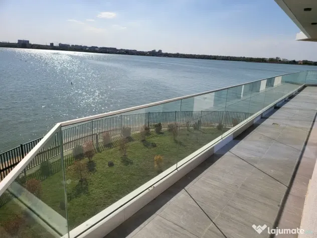 Mamaia apartament 4 camere vedere lac