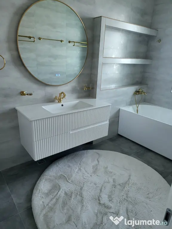 Mamaia apartament 4 camere vedere lac
