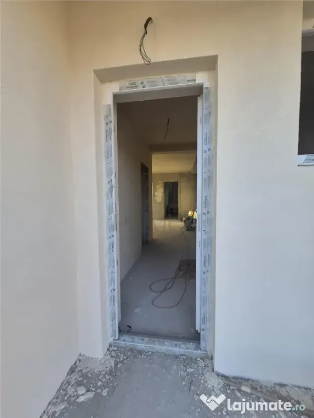 Duplex nou - 3 dormitoare - bucatarie inchisa - zona buna