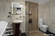 Casa Verde DN 1 aproape de Ploiesti