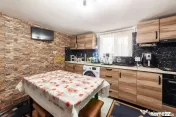 Casă Ștefănești – 1 km de Primărie | Curte mare, z...