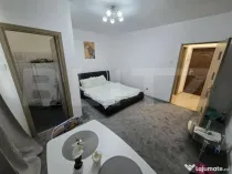 Garsonieră de vânzare cu balcon închis, Zalău