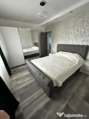 Trei camere decomandate 76 mp renovat,mobilat si utilat. 