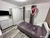 Trei camere decomandate 76 mp renovat,mobilat si utilat. 