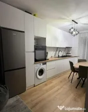 Apartament 3 camere, cu terasa, decomandat, ansamblu Eroilor