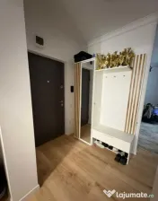 Apartament 3 camere, cu terasa, decomandat, ansamblu Eroilor