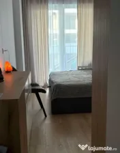 Apartament 3 camere, cu terasa, decomandat, ansamblu Eroilor