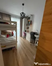 Apartament 3 camere, cu terasa, decomandat, ansamblu Eroilor