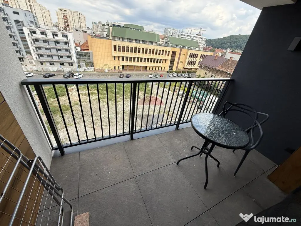 Apartament cu 2 camere lângă Aula Transilvania
