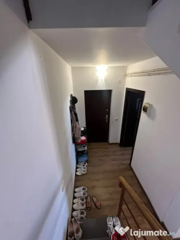 Apartament 3 camere pe 2 niveluri, ultracentral – zona Ram