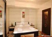Centrul Istoric - Apartament 3 camere, mobilat, utilat, etaj 1/3! 
