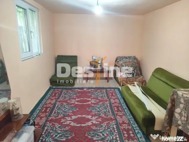 Casa, anexe si teren Floresti Prahova 1075mp.! - Catina (Prahova)