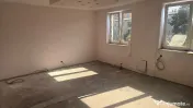 Vand apartament cu 2 camere transformat intr-un apartament cu 1 camera 