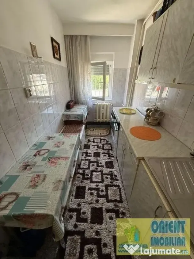 Inel 2, Scoala 8, de vanzare garsoniera, decomandata, parter