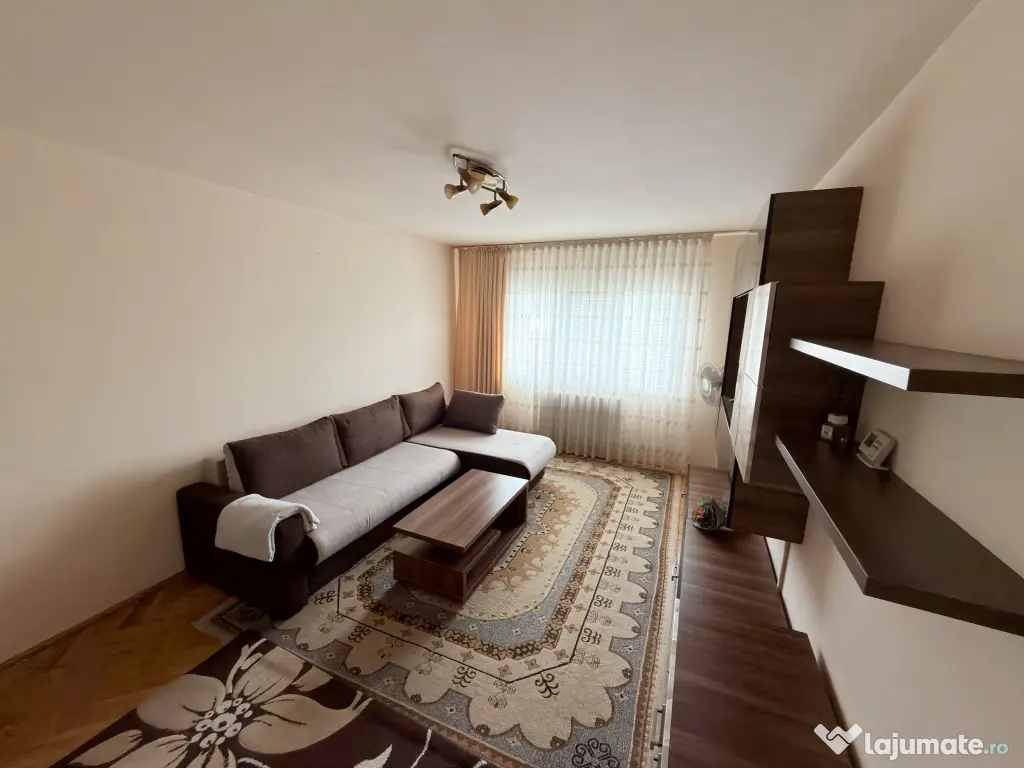 Apartament 2 Camere Micalaca Zona 300