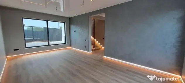 Visani , COMISION 0%, Casa P+1