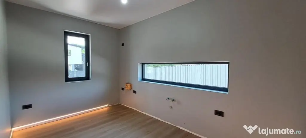 Visani , COMISION 0%, Casa P+1