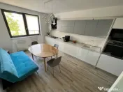 Apartament 3 camere decomandat, parcare – Zona Centrală