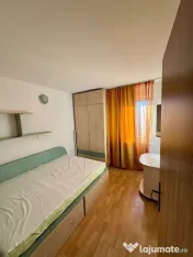 Podu Ros - Apartament 3 camere semidecomandat, MOBILAT ș... 