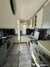Podu Ros - Apartament 3 camere semidecomandat, MOBILAT ș... 