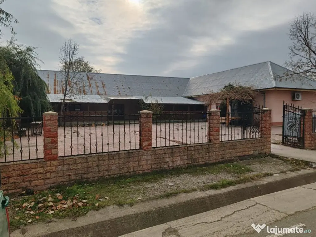 Spatiu comercial Sat Otetoaia, comuna Lunca Banului, Husi...